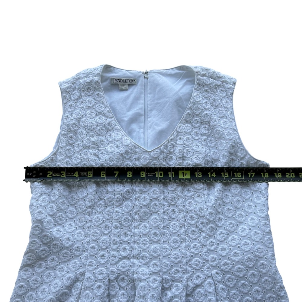 Pendleton Eyelet Lace Dress Women 12 White Cotton Sleeveless Shift V-Neck TJ244 - Picture 6 of 10